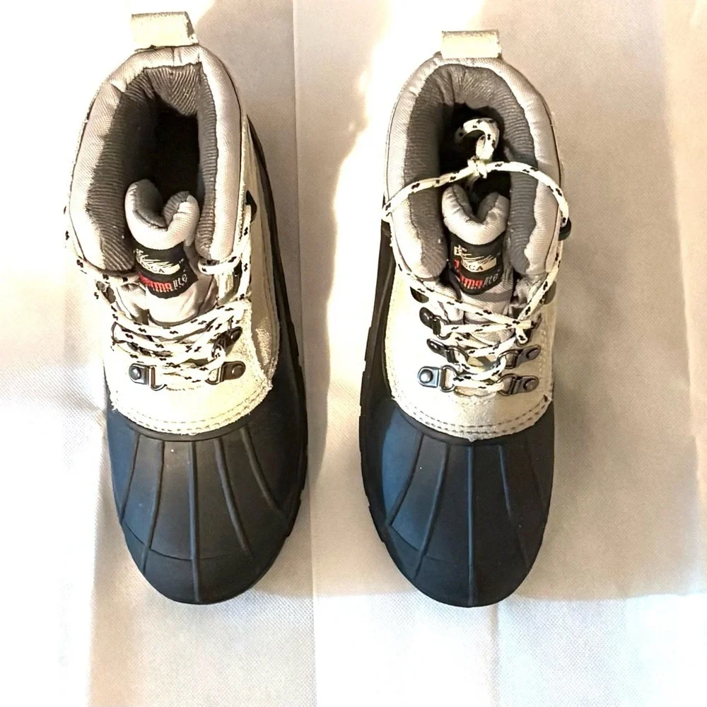 ☃️Itasca Women’s Gray and Black Thermalite Footwear-Size 8☃️